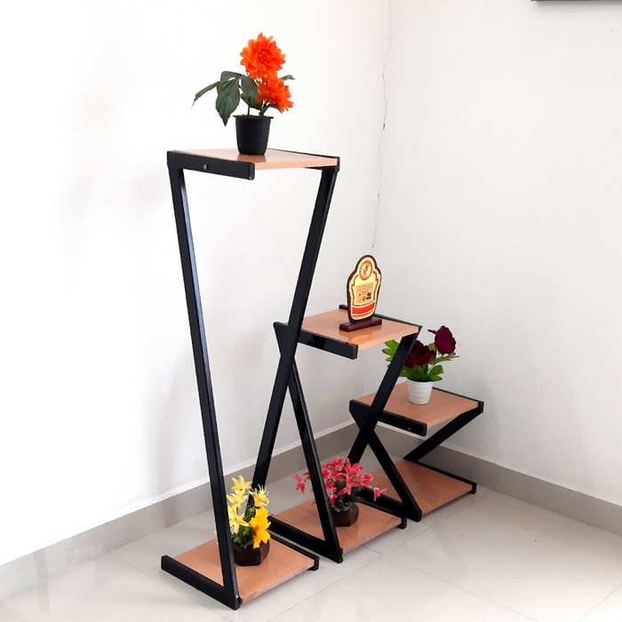 Plant stand indoor